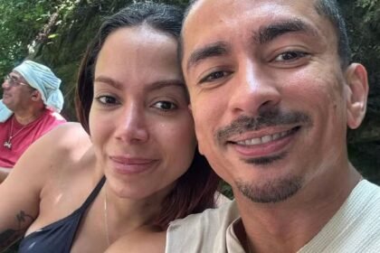 Anitta e o irmão, Renan