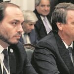 Carlos e Jair Bolsonaro