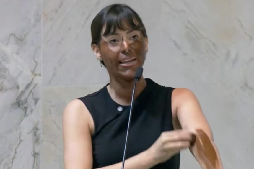 Conselho de Ética da Alesp vai avaliar episódio de “blackface” envolvendo Fabiana Bolsonaro