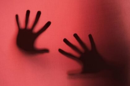 Tragédia: Adolescente de 15 anos morre após briga motivada por ciúmes