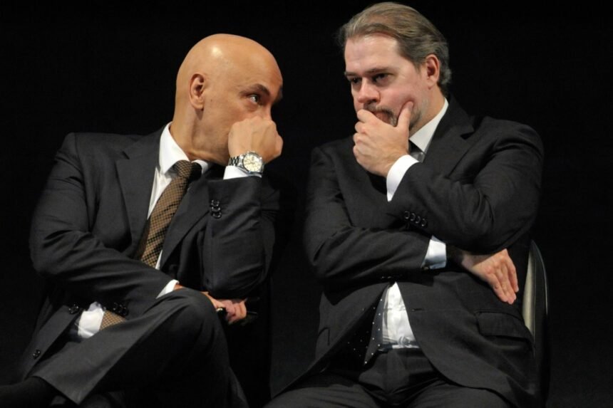 Alexandre de Moraes e Toffoli