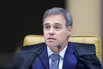 "Juiz não é estrela", afirma André Mendonça ao defender atuação discreta no Judiciário