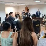 Justiça absolve mãe que matou e mutilou abusador da filha de 11 anos