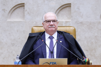 Imagem Auxílio-creche, bônus natalino: STF corta esses e outros “penduricalhos”