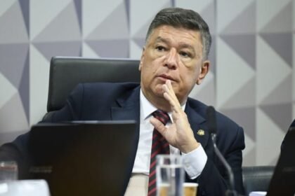 Senador Carlos Viana, presidente da CPMI do INSS