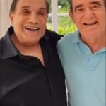 Dedé Santana se encontra com seu amigo trapalhão