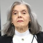 Cármen Lúcia anuncia saída antecipada do TSE