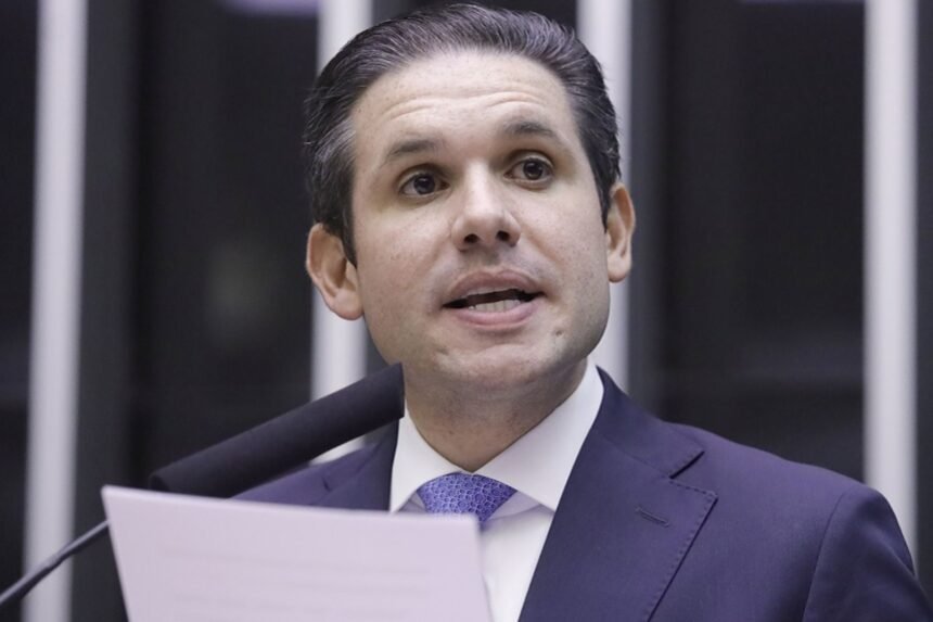 Hugo Motta - Fim da escala 6x1: Câmara e governo tentam consenso rápido