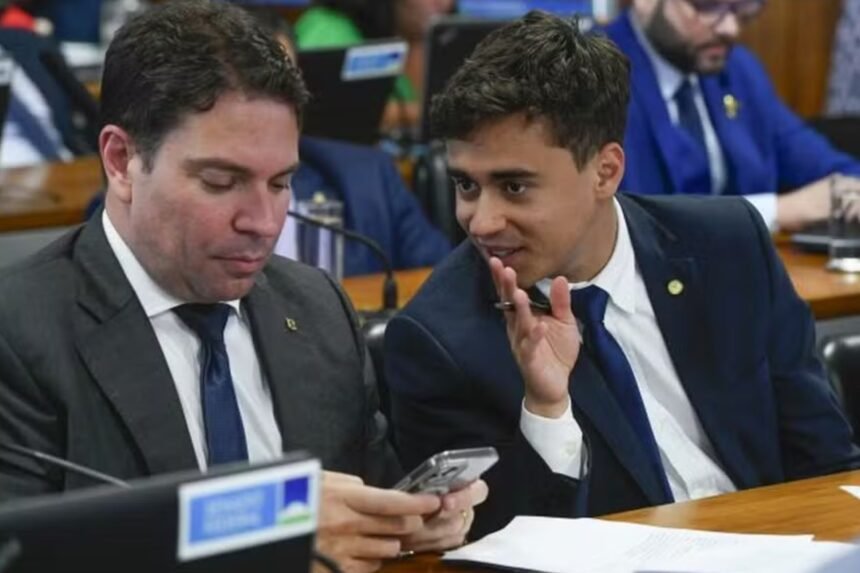 “Livre”: Nikolas comenta soltura de Alexandre Ramagem