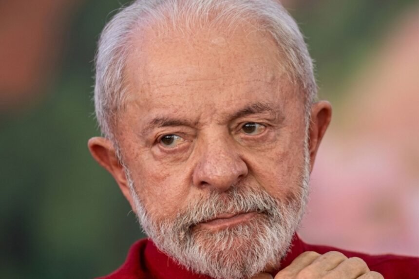 Presidente Lula é hospitalizado