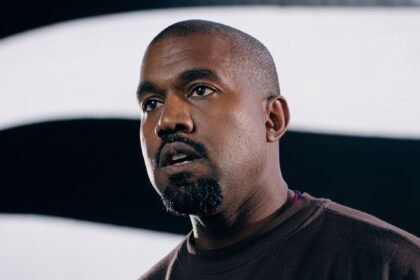 Kanye West é barrado no Reino Unido após falas antissemitas