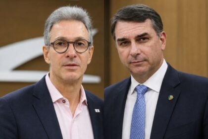 “Problema seu”: Zema reage após ser detonado por criticar Flávio Bolsonaro