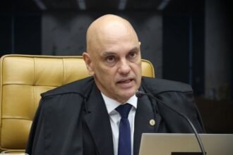 Oposição articula PEC da Anistia após Moraes suspender Lei da Dosimetria