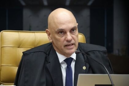 Oposição articula PEC da Anistia após Moraes suspender Lei da Dosimetria
